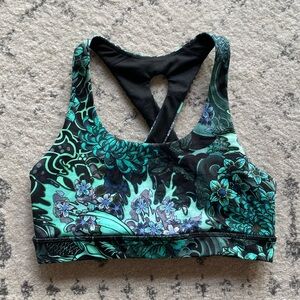 Lululemon on time to sweat bra